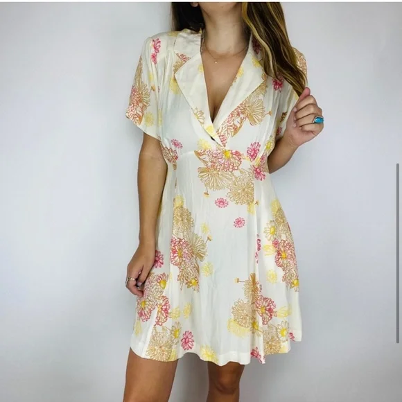 *Free People Cream Floral Collar Dress - Picture 4 of 4
